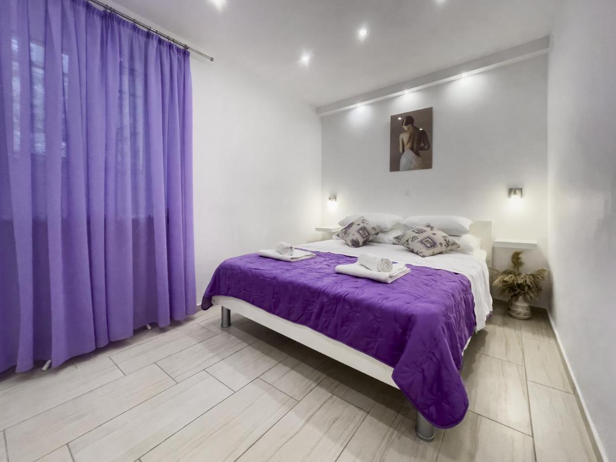 Apartament Pink *
